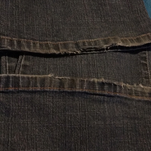 Calvin Klein Women's Size 5 Dark Denim Flare Jeans - Picture 7 of 7